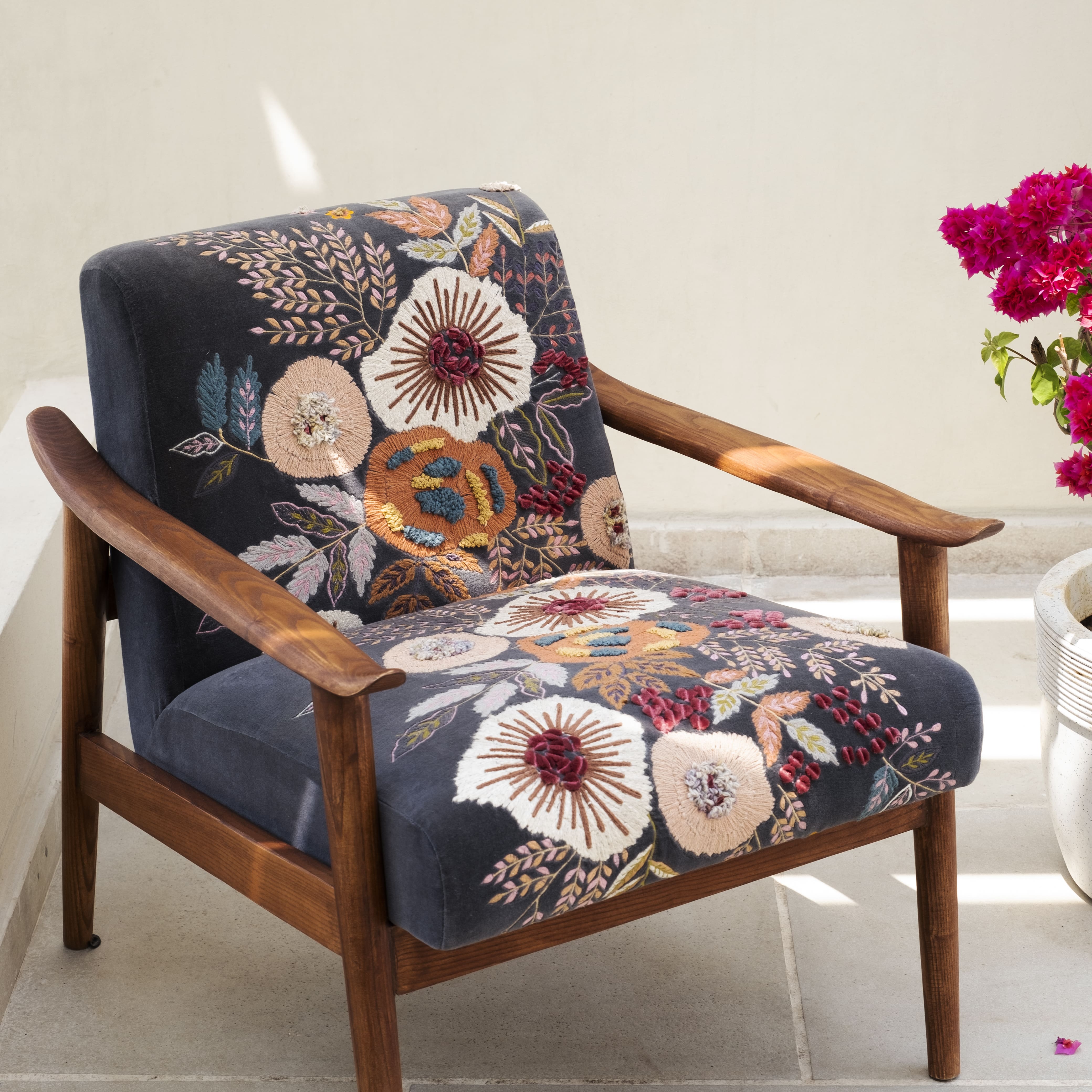 Flower armchair discount